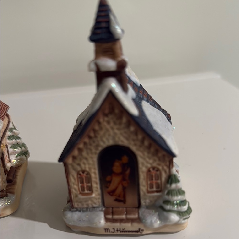 Hummel Bavarian Village Heirloom Porcelain Ornament Collection - Picture 4 of 10